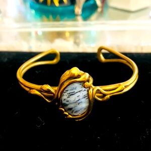 Vintage Modernist Abstract Brutalist Artisan Cuff Brass Bracelet w/a Stone
